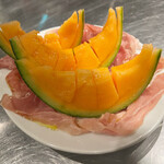 ワインとイタリア料理 141 - 生ハムメロン