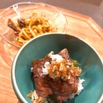 肉料理かなえ - ハラミ丼と追加しちゃいました笑