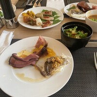 インプレイス 3-3 ヒルトン名古屋 - 