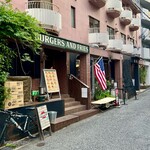 HYOE'S BURGERS + FRIES - 