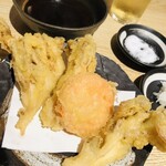 讃岐饂飩 元喜 - 舞茸天盛り