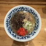 肉マシ鉄板食堂 - 【博多豚骨ラーメン（味濃×油多）tp木クラゲsv紅生姜×辛味】