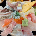 めし家 やまや - サービスセット(海鮮どど丼+アジフライ)