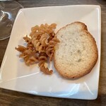 BUONO×BUONO - パン1枚落としちゃったら もう1枚＋‪α✨️