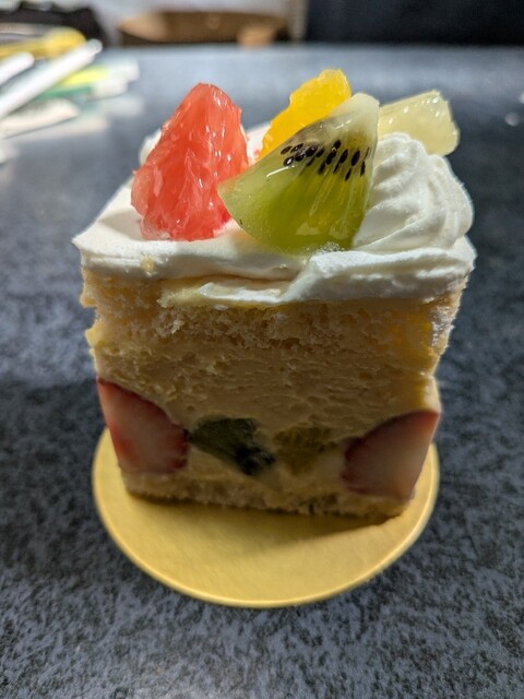 Patisserie la framme - 谷町九丁目/ケーキ | 食べログ