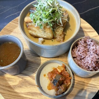 食堂カフェpotto×タニタカフェ_1