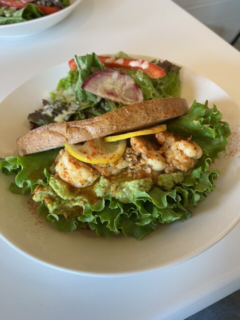 SAKASALIGHT SANDWICHES - 岡本/サンドイッチ | 食べログ