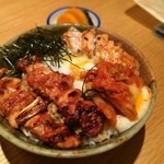 Inaseya - 焼鳥丼 キムチ・温泉たまごのせ