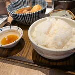 恵比寿 土鍋炊ごはん なかよし - 兄ぃの３杯目、大盛り〜