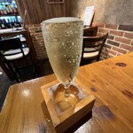 伊樽飯酒場バルバル - こぼれスパークリング