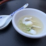 鶴清 - あっさりとおいしいハモ　お出汁も美味しい