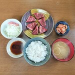 焼肉ハウス たくみ - 