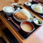 とんかつ 田 一之江店 - ランチ限定ロースカツ定食@1,340