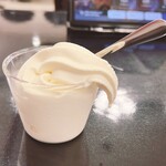 食事処空海 - ソフトクリーム