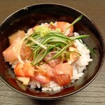 瀬戸内味覚処 芸州 本店 - ミニ海鮮丼