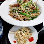 口福 - ニラレバ定食