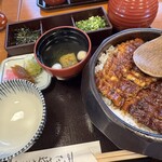 あつた蓬莱軒 本店 - 