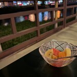 鶴清 - デザート　フルーツにミントソースがさわやか