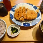 和食れすとらん天狗 - 特選リブロースかつ定食