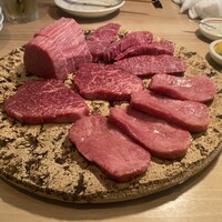 炭火焼肉 肉の匠 ひうち - 