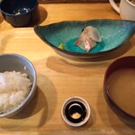 うみからそらへ - 料理写真:ご飯、お刺身、お味噌汁