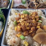 たか田八祥 - とうもろこしとアスパラのご飯