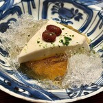 室町 唯 - 