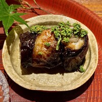 室町 唯 - 