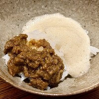 室町 唯 - 