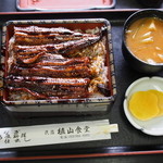 植山食堂 - うなぎ定食。
