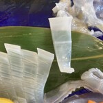 民宿・レストランとみ - 透明なイカの身