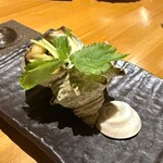 いざかや しん - 食べ慣れた瀬戸内海のものに対して棘(きょく)の大きな栄螺はおそらく日本海産だと思われます⁈(o^^o)