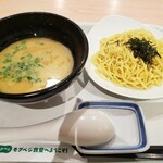 リンガーハット - 料理写真:鶏白湯つけ麺 690円
