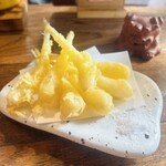 沖縄酒場ハイサイ - 島らっきょうの天ぷら