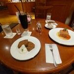 ホシヤマ珈琲店 - パウンドケーキとアイスコーヒーのセット、モンブランとロイヤルブレンドコーヒーのセット