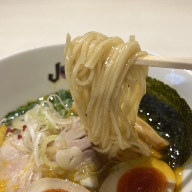 ラーメンページ Barbecued pork noodles ¥950 | ラーメン○イ 十二番丁店 和歌山