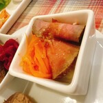 ビストロ アン ファミーユ - ローストビーフ