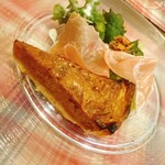 ビストロ アン ファミーユ - 玉ねぎのキッシュ