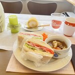 レ・カドゥ・サンセ - 