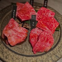 焼肉GROW - 