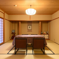 ローストビーフとフレンチのお店　祇園 うを多 - 2階個室