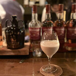 THE WALTZ - バナナとラフロイグのカクテル