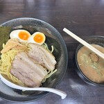 麺匠 鶏吟 - 煮干しつけ麺(大盛り)