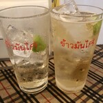 カオマンガイ - メコンソーダがすすみます