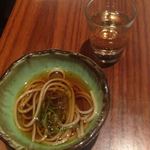 Meshiya Okan - お通しの食前酒とお蕎麦