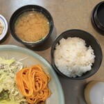 レストラン幸 - 定食のご飯とお味噌汁♪