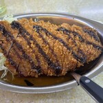 カレーのチャンピオン - Lカツカレー(ミニ)  830円