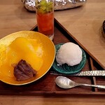 馬車道 大かわ - 三角形の特注お盆に