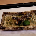 馬車道 大かわ - 鮎の炭火焼き