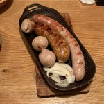 YONA YONA BEER WORKS  - 